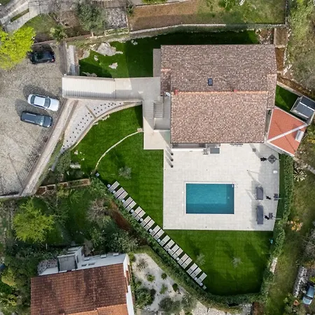 Visore - Sofia Apartment