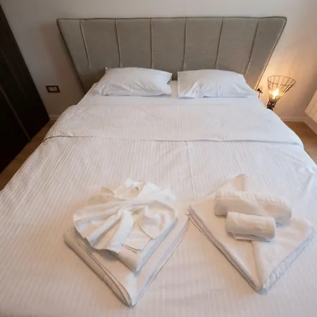 Visore - Sofia Apartment *